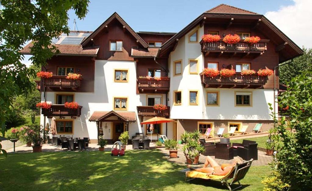Appartements Allmaier Pörtschach am Wörthersee エクステリア 写真